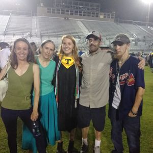 Meet your Posher, Dennis